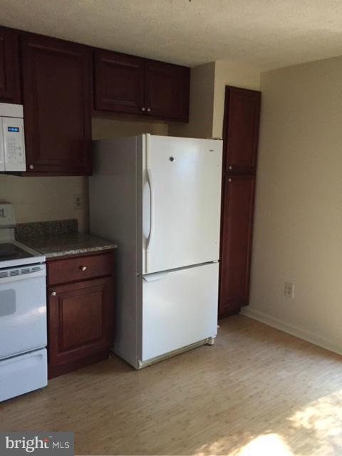 CHESTERFIELD - Residential Lease