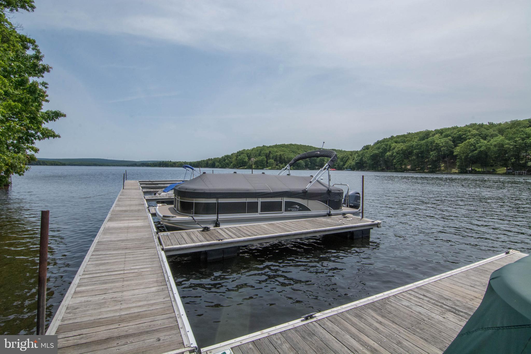 THE PINNACLE - Residential