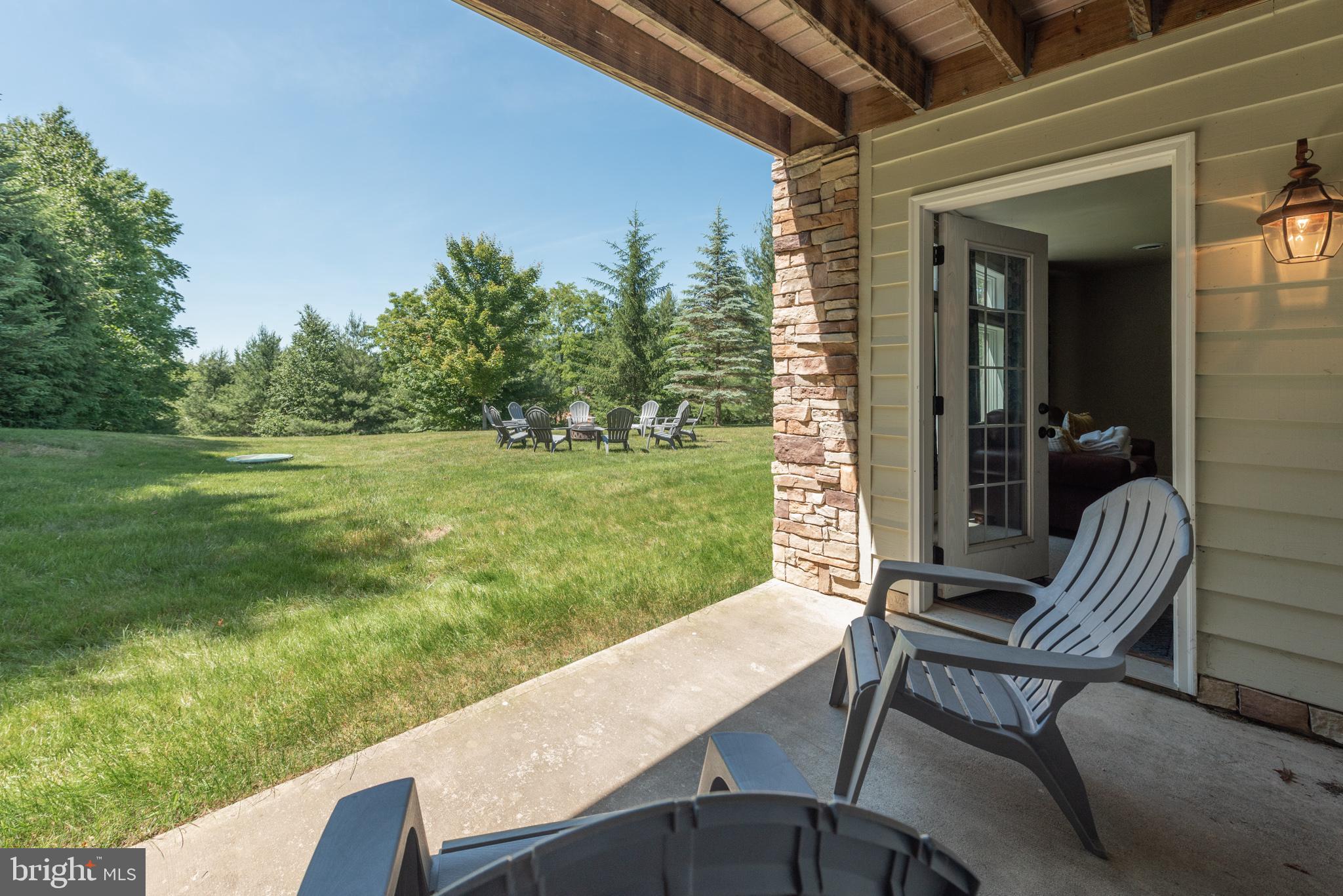 THE PINNACLE - Residential