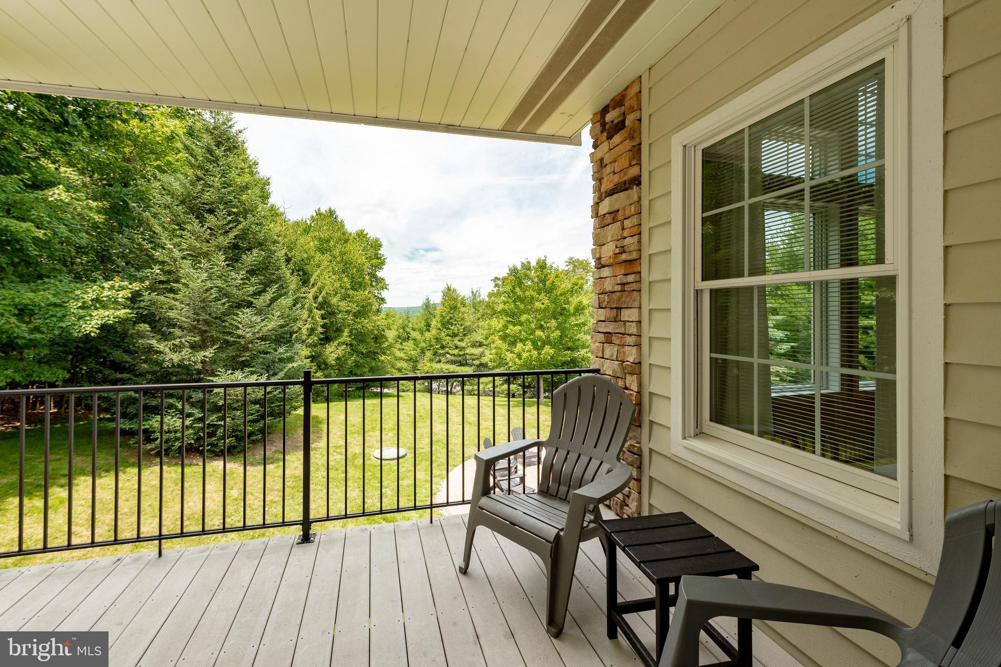 THE PINNACLE - Residential