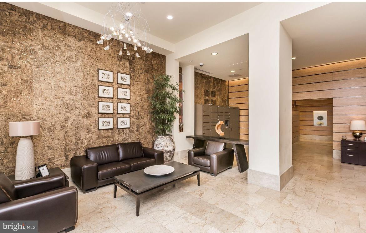 HARBOR EAST - Residential Lease