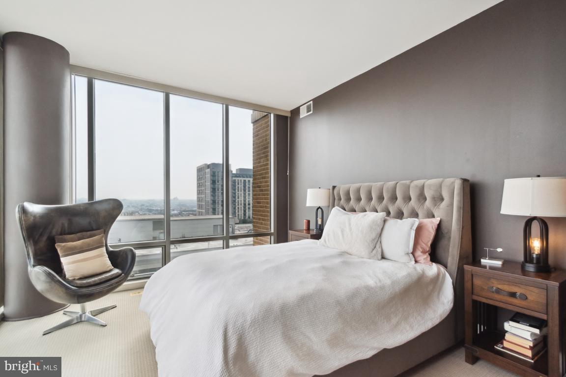 HARBOR EAST - Residential Lease