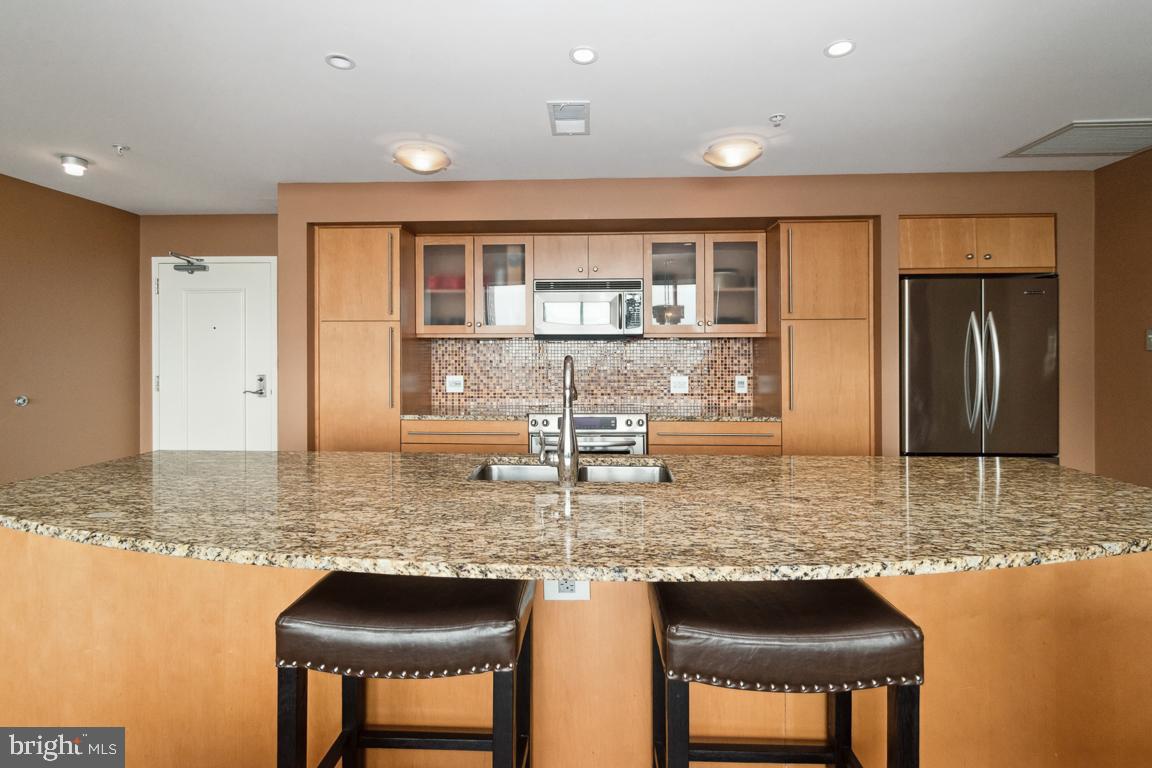 HARBOR EAST - Residential Lease