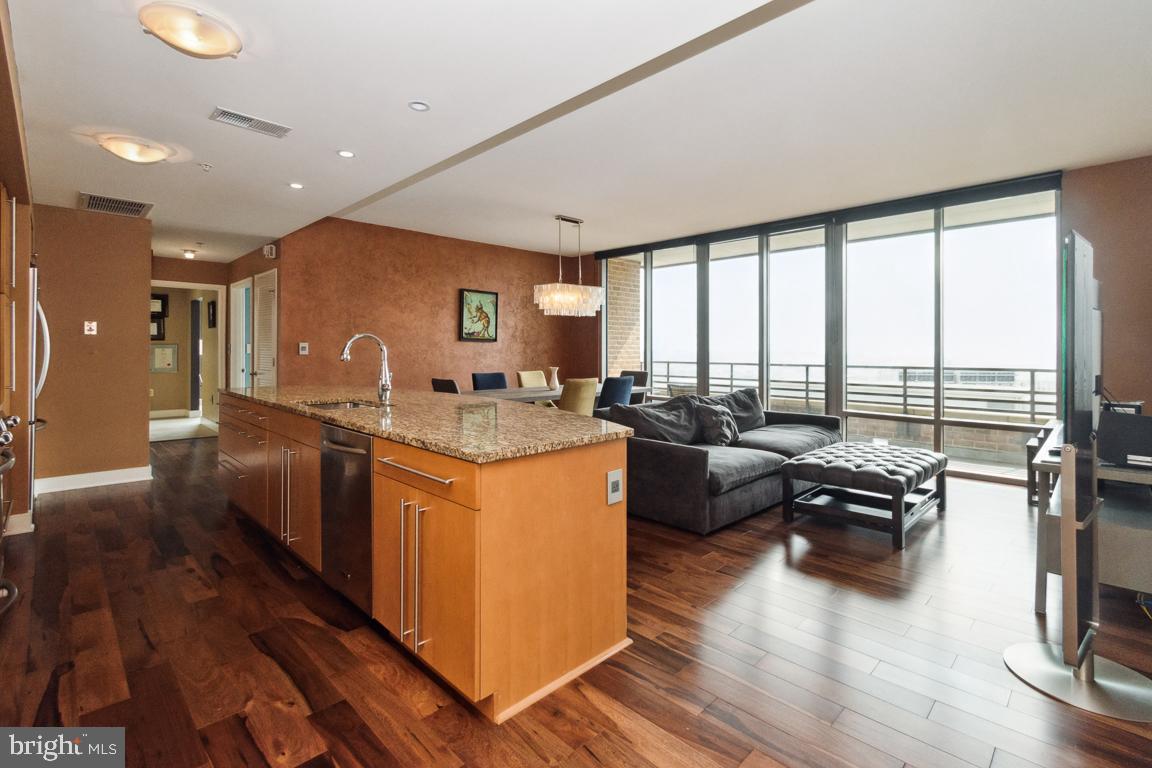 HARBOR EAST - Residential Lease