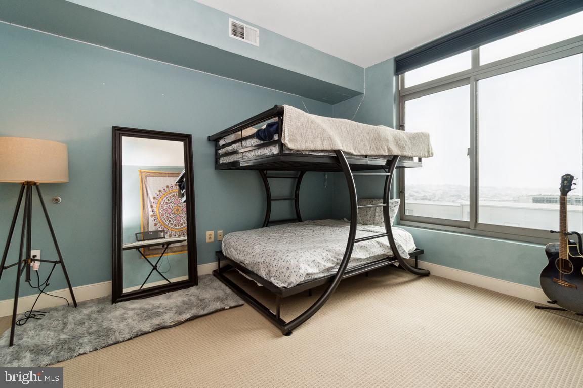 HARBOR EAST - Residential Lease