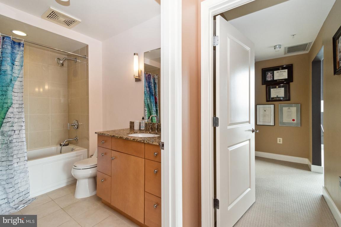 HARBOR EAST - Residential Lease