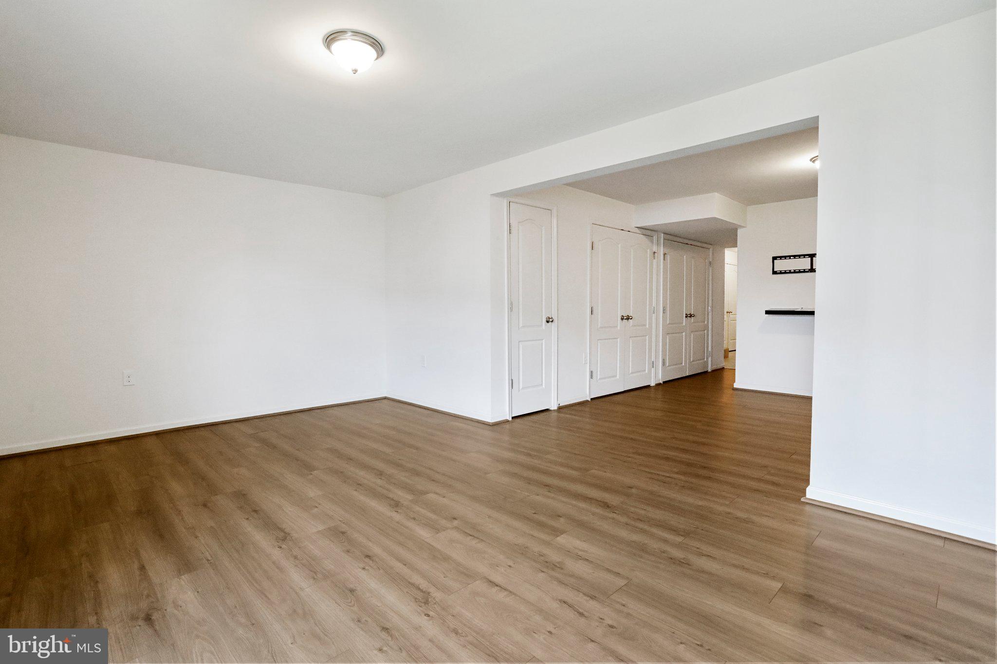 STONEBROOK VILLAGE - Residential