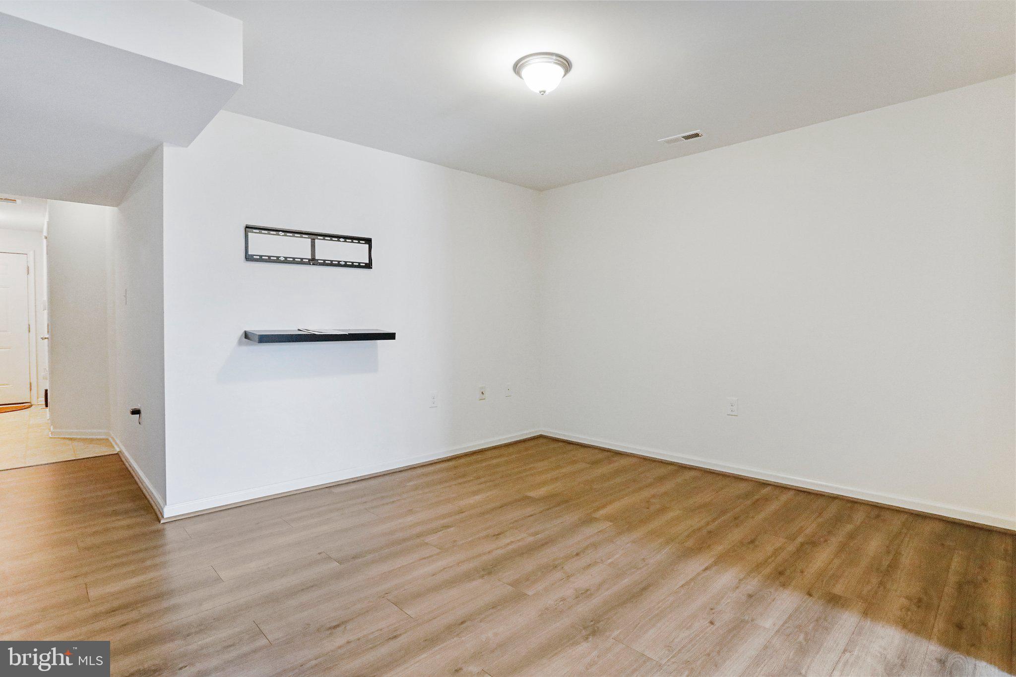 STONEBROOK VILLAGE - Residential