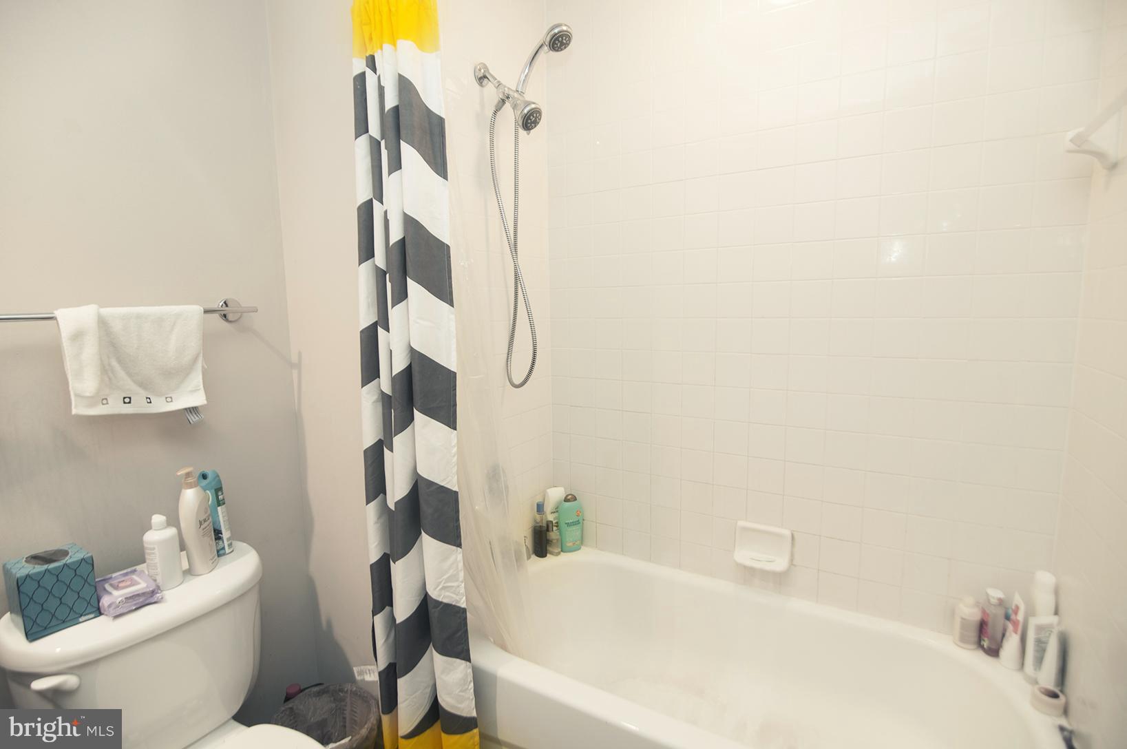 FEDERAL HILL HISTORIC DISTRICT - Residential Lease