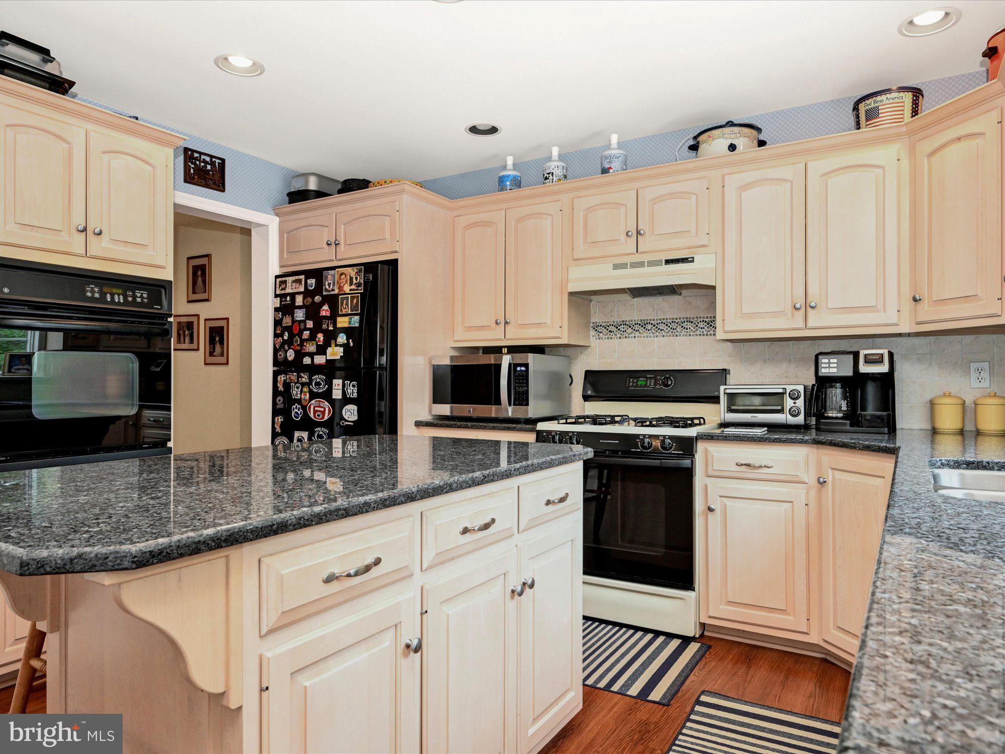 OREGON POINTE - Residential