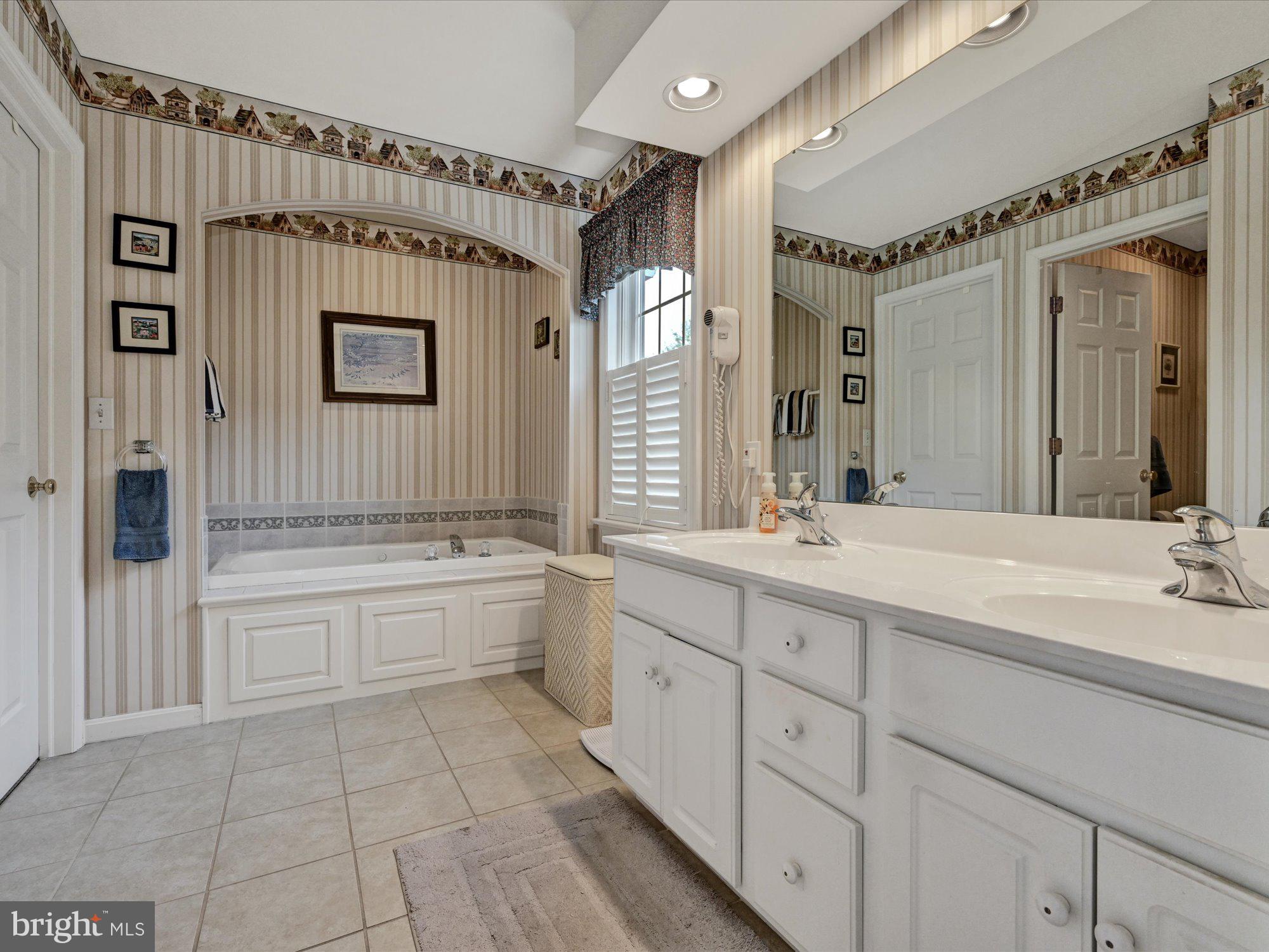 OREGON POINTE - Residential