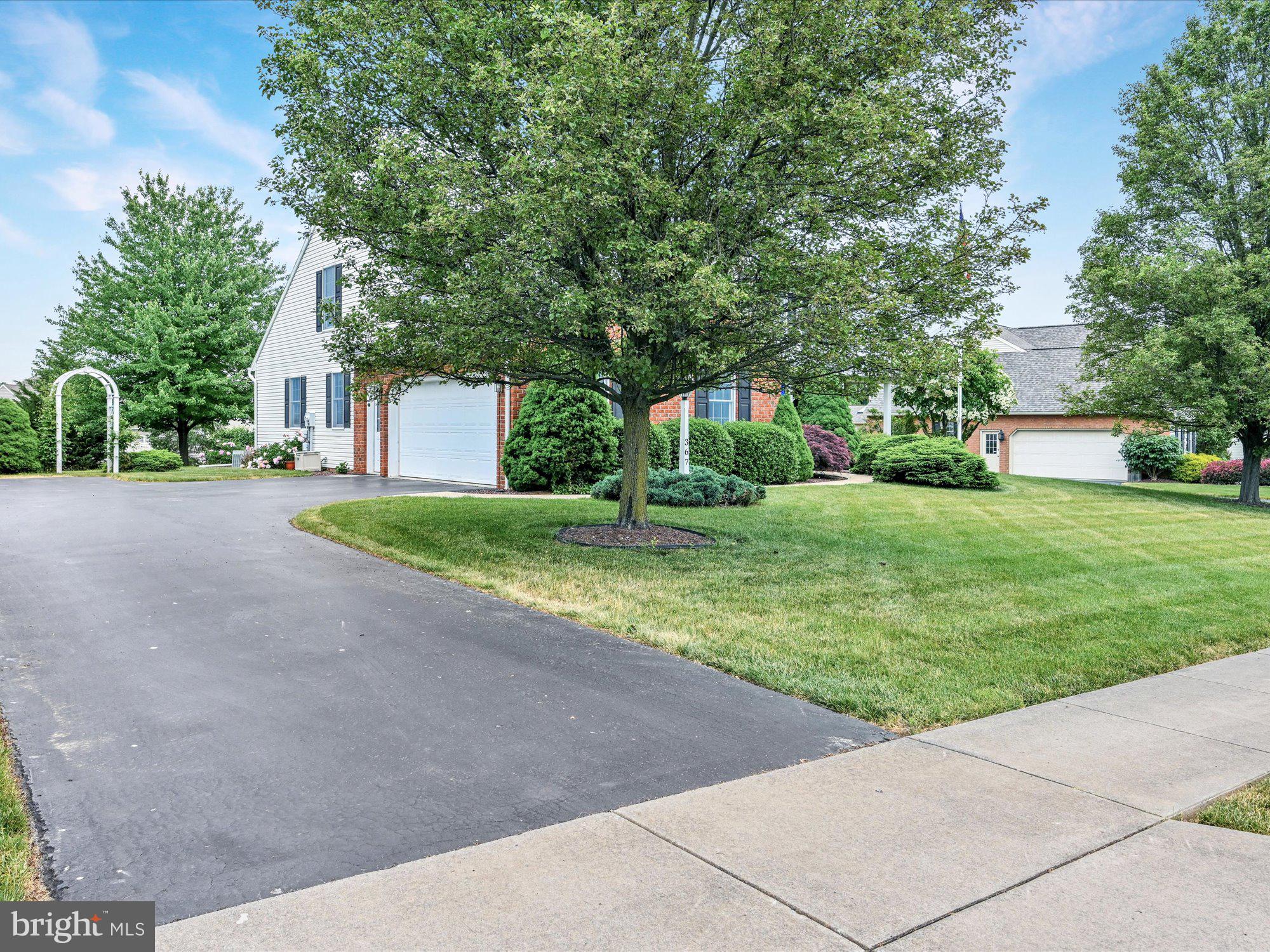 OREGON POINTE - Residential