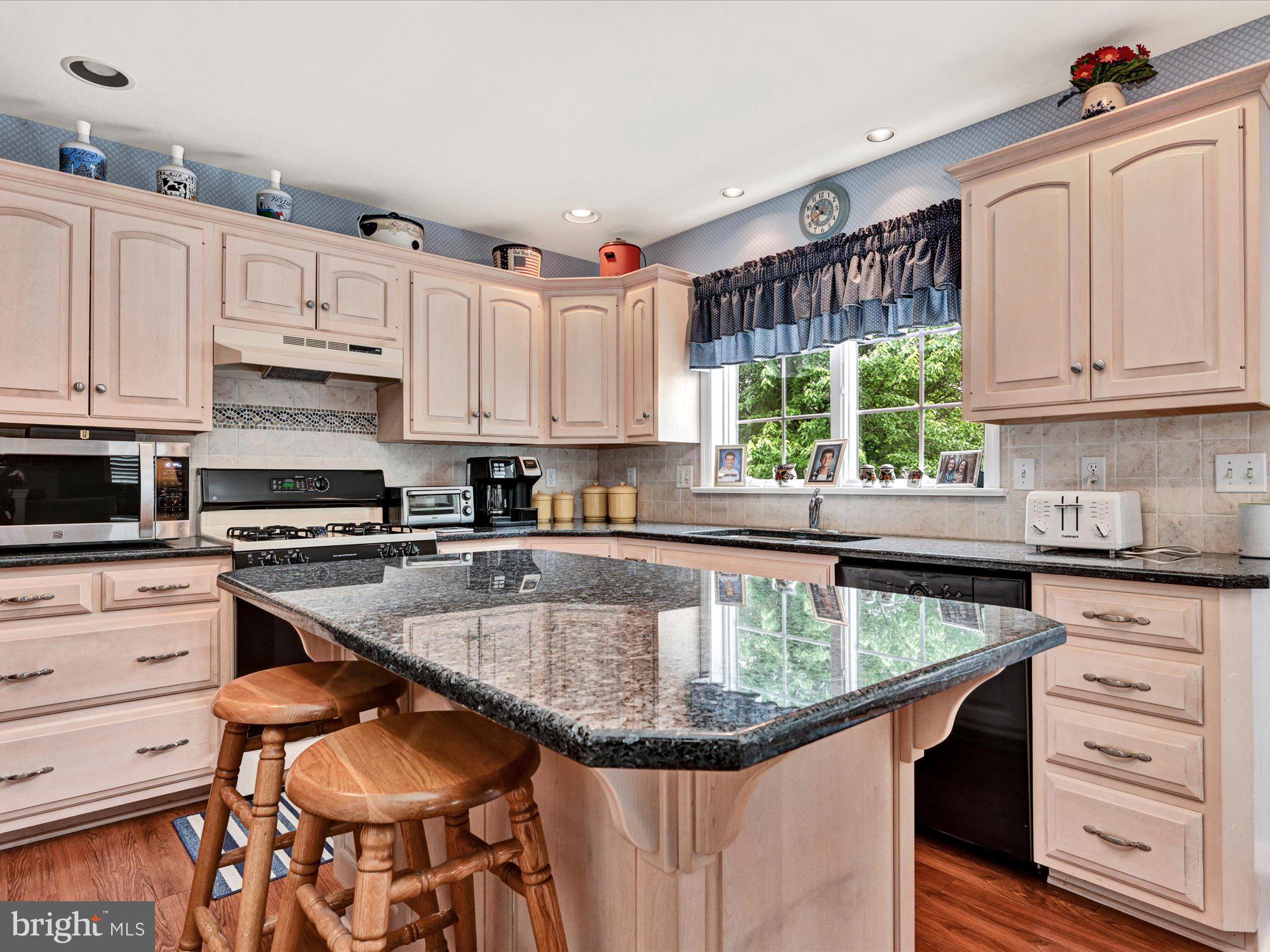 OREGON POINTE - Residential