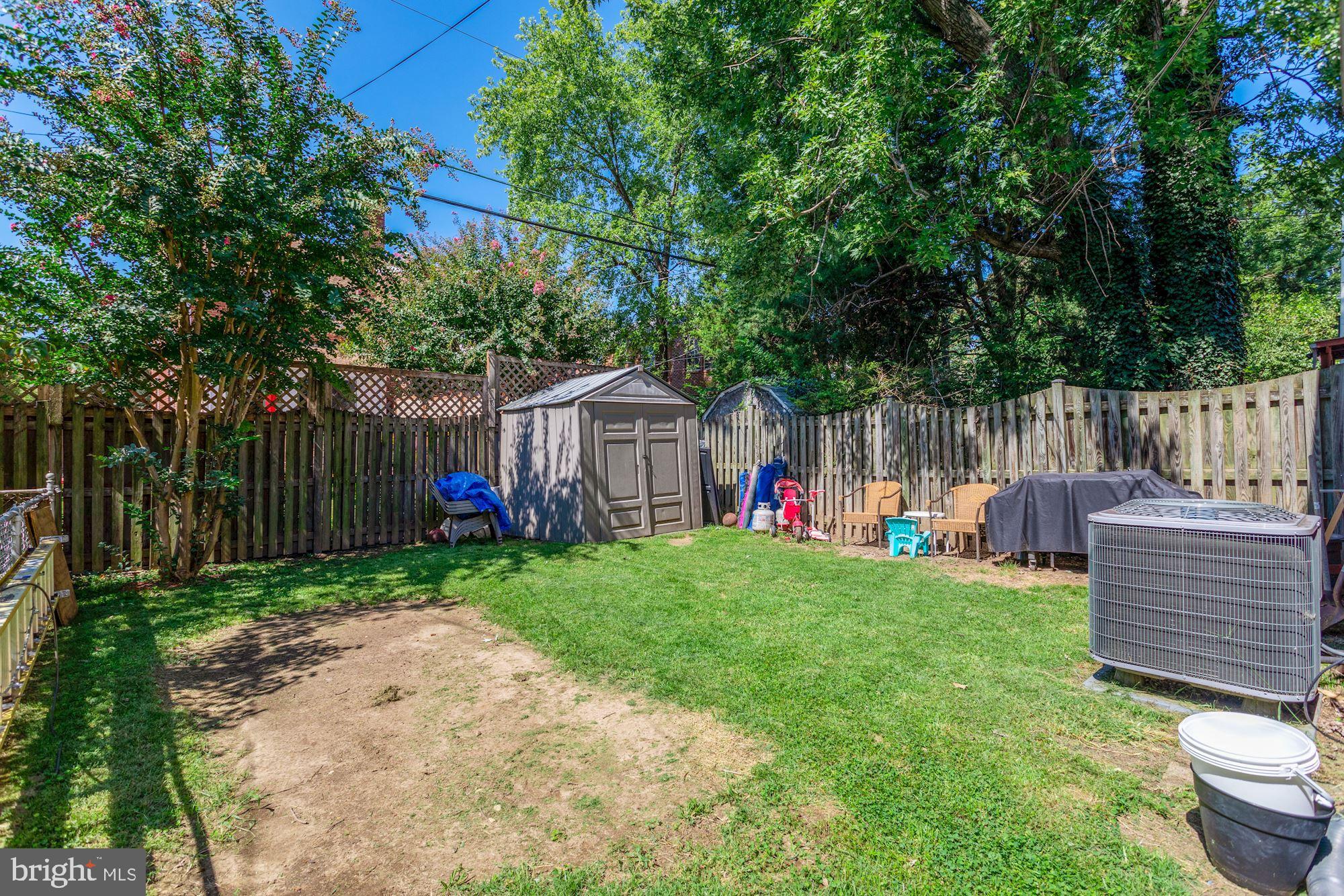 LONG BRANCH PARK - Residential