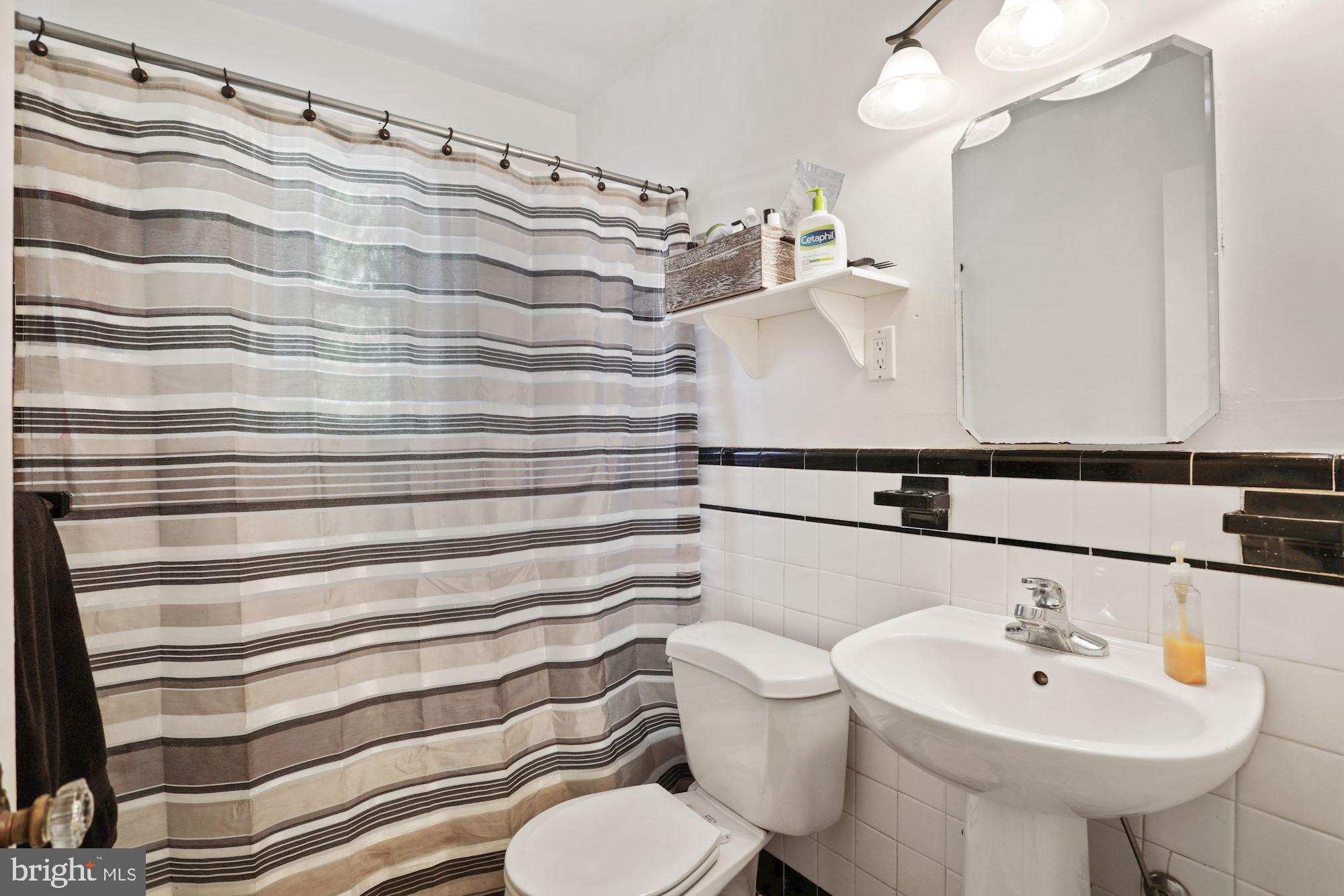 LONG BRANCH PARK - Residential