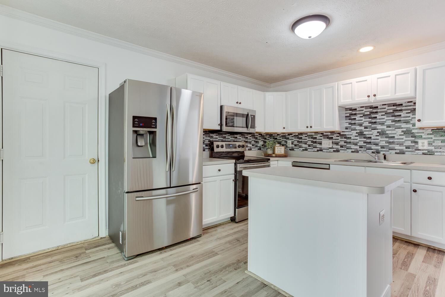 RICHFIELD STATION VILLAGE - Residential