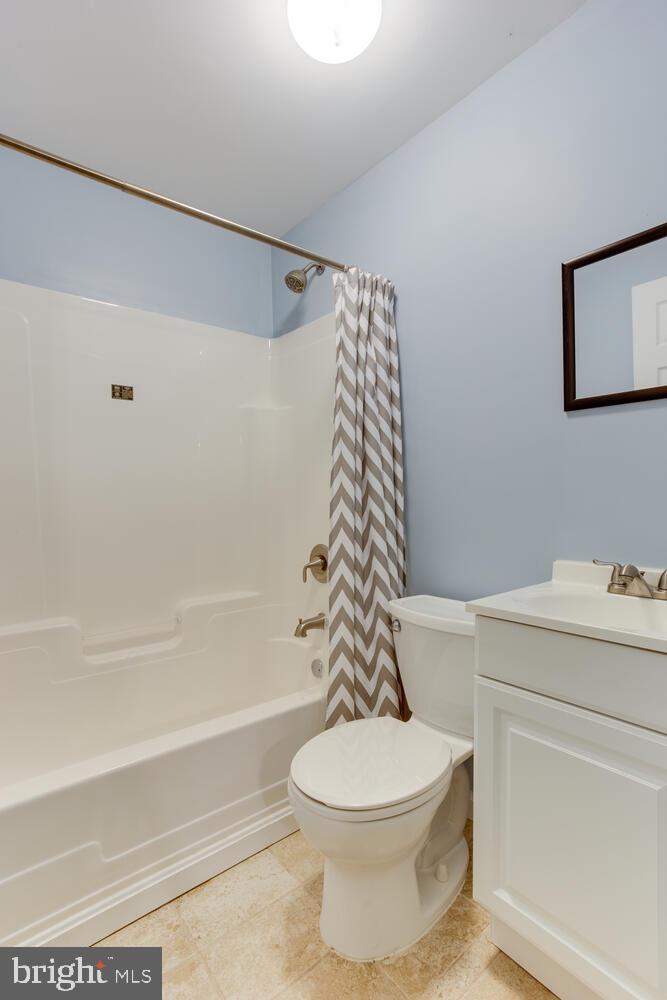 RICHFIELD STATION VILLAGE - Residential