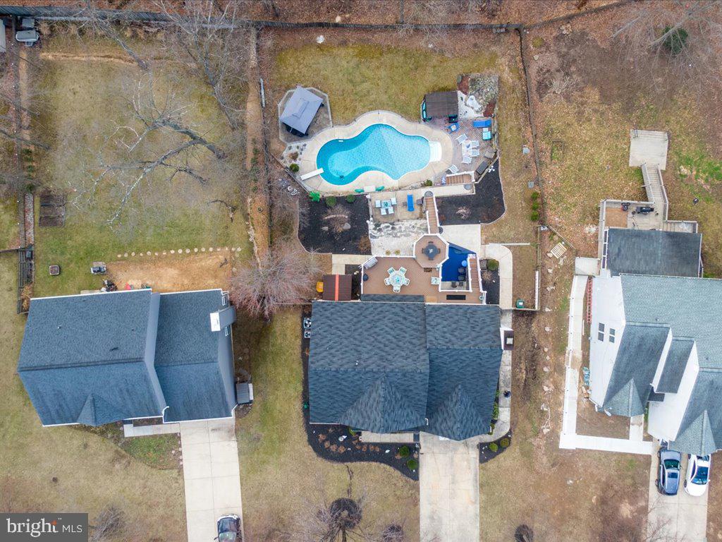 GABLES AT LAWYERS HILL - Residential