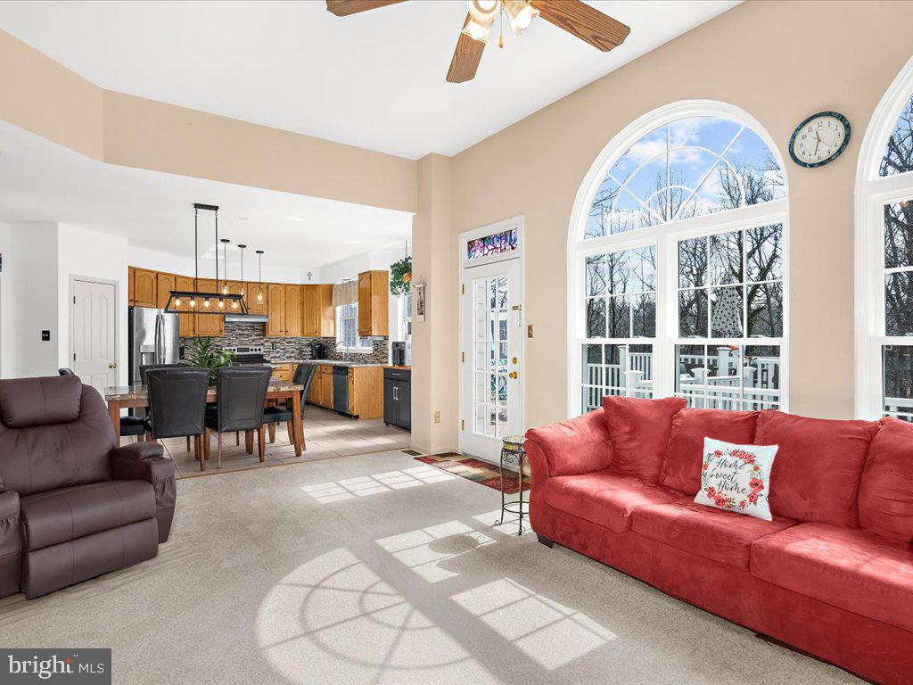 GABLES AT LAWYERS HILL - Residential