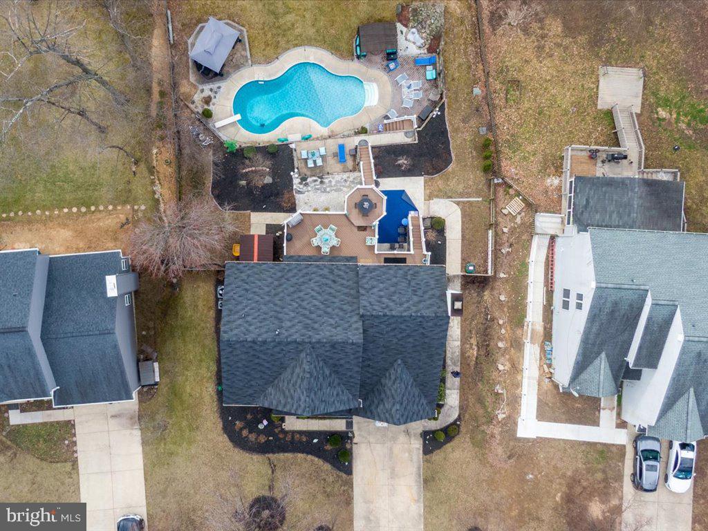 GABLES AT LAWYERS HILL - Residential