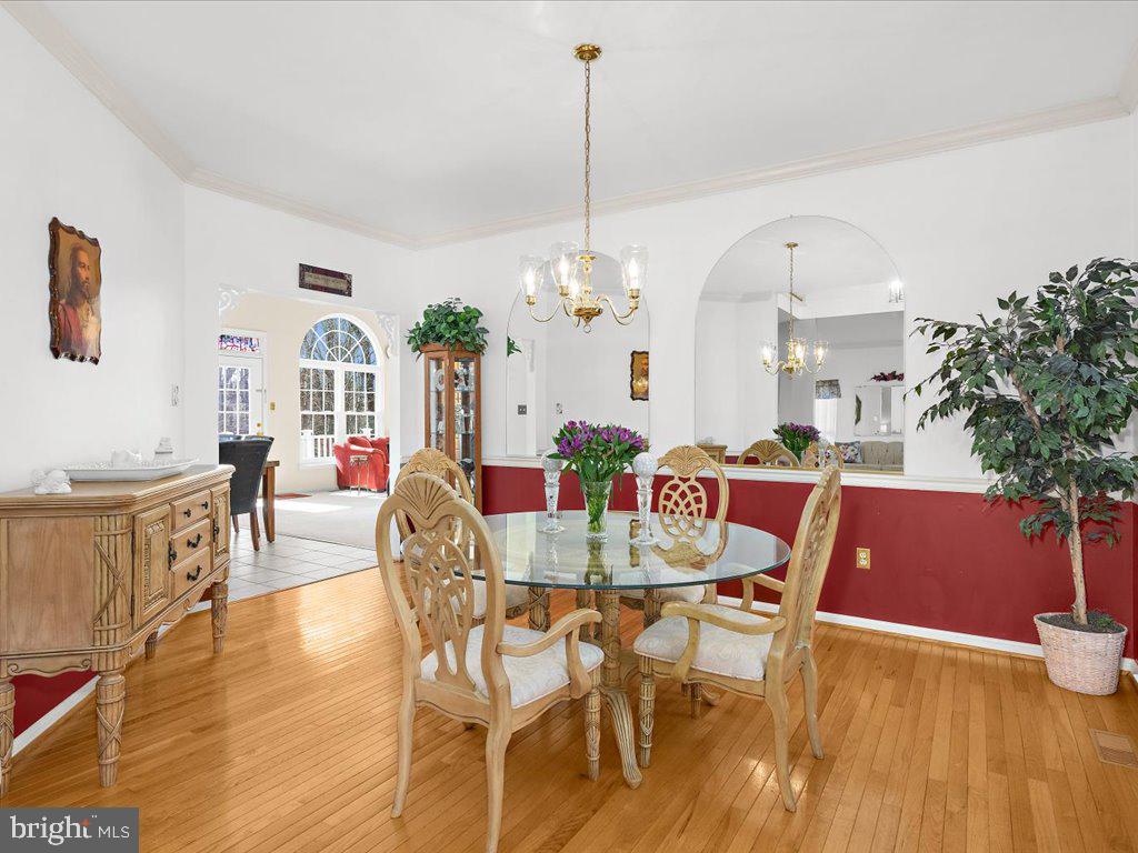 GABLES AT LAWYERS HILL - Residential