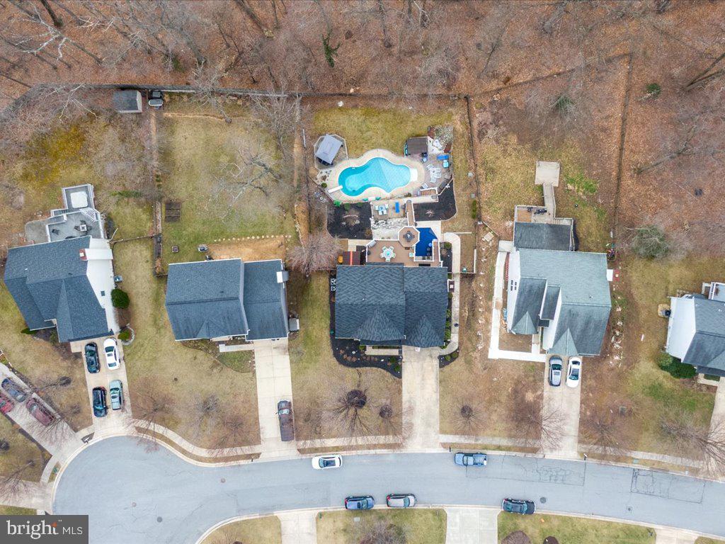 GABLES AT LAWYERS HILL - Residential