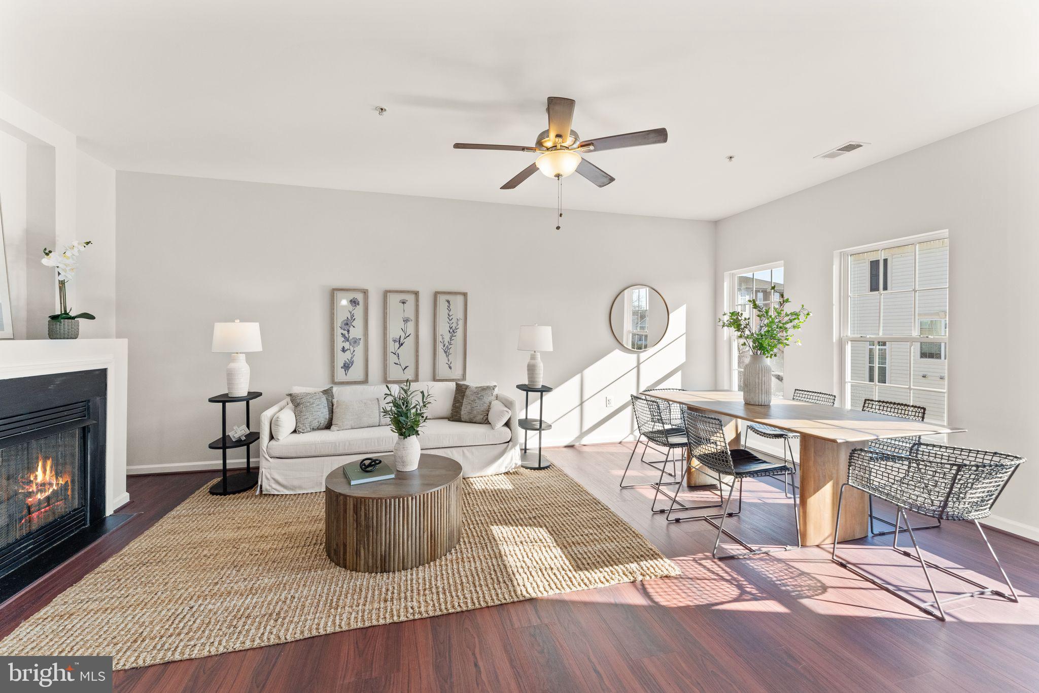 CENTREVILLE CROSSING - Residential