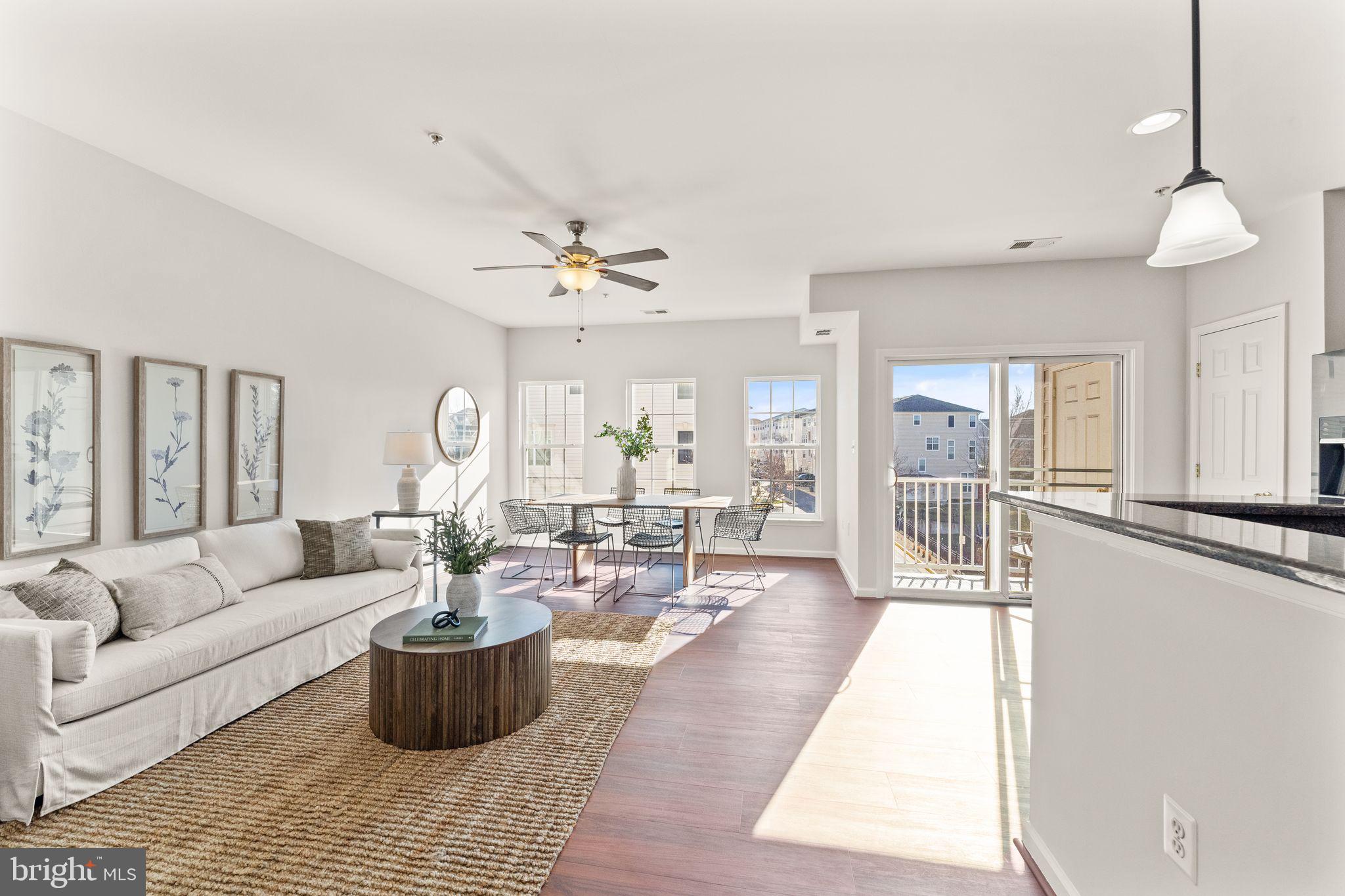 CENTREVILLE CROSSING - Residential