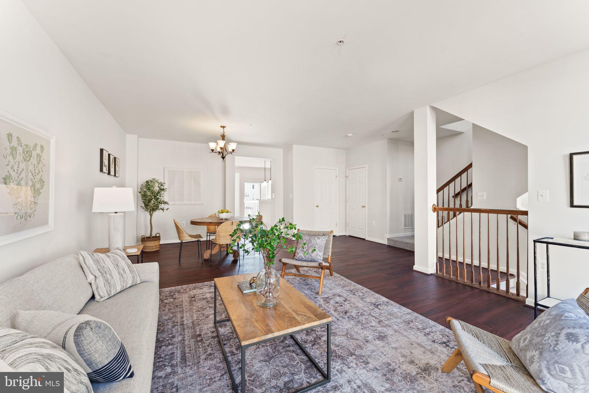 CENTREVILLE CROSSING - Residential