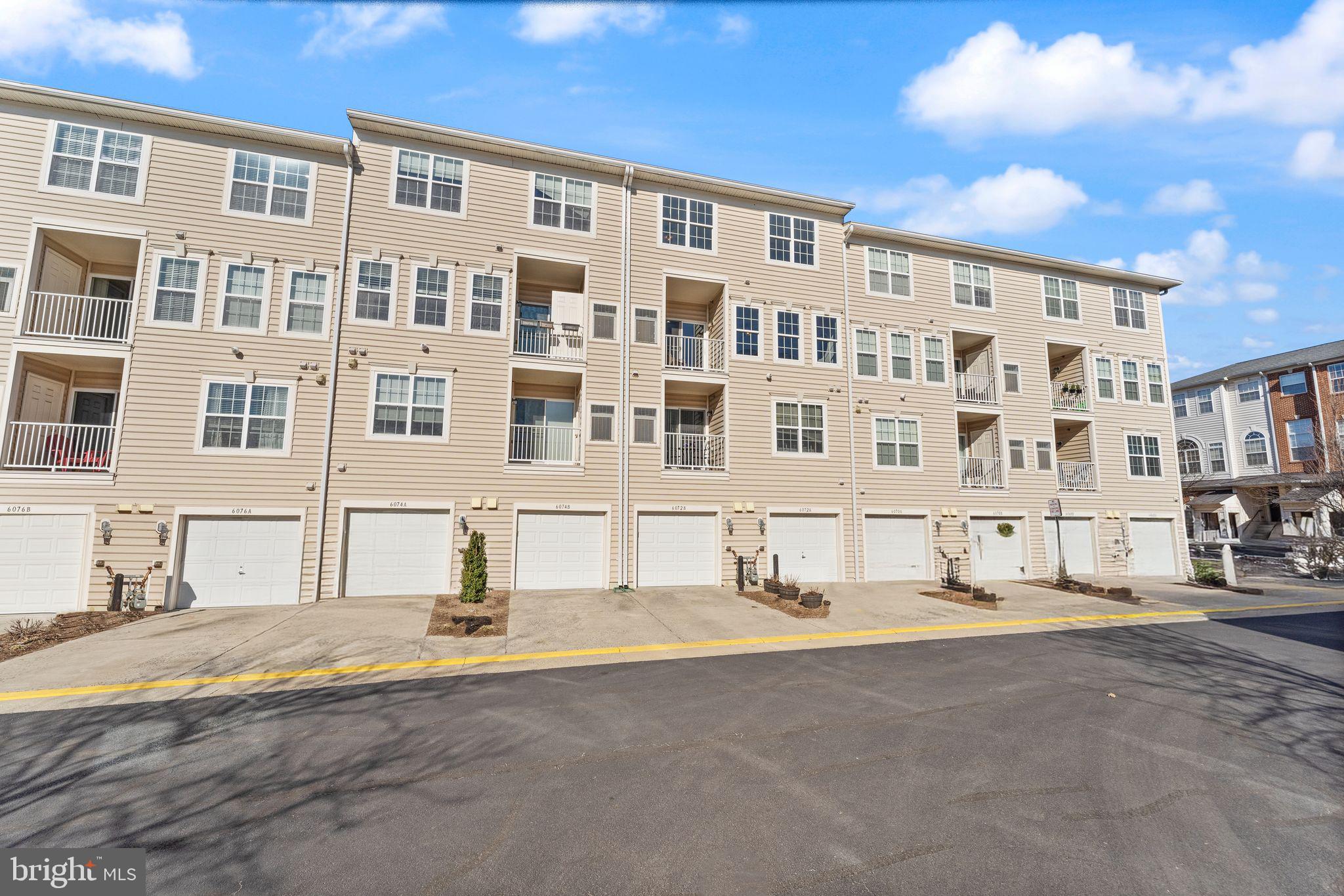 CENTREVILLE CROSSING - Residential