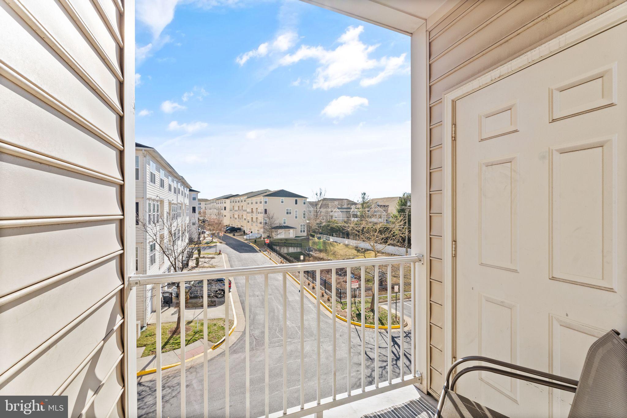 CENTREVILLE CROSSING - Residential