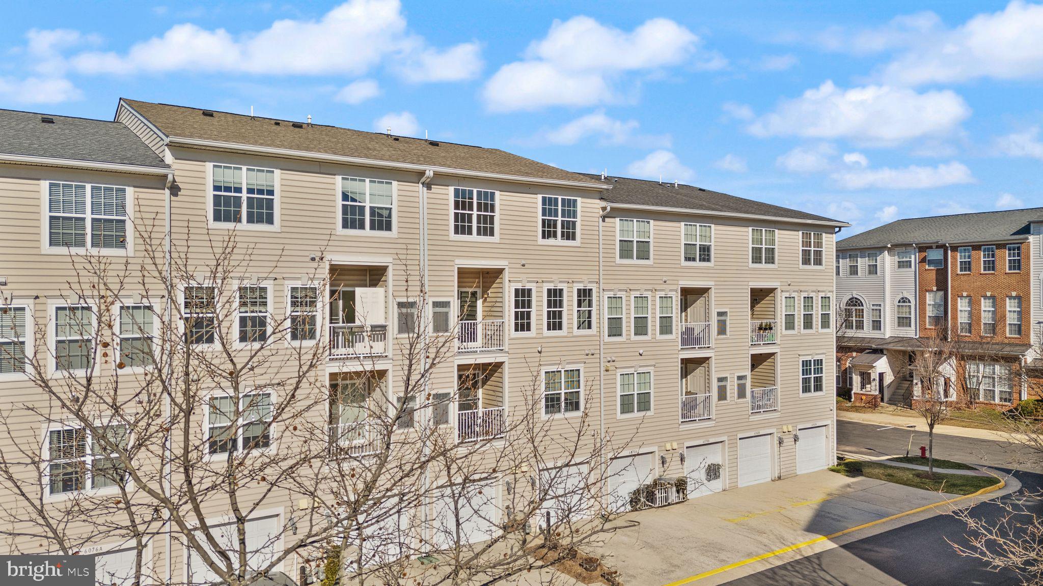 CENTREVILLE CROSSING - Residential