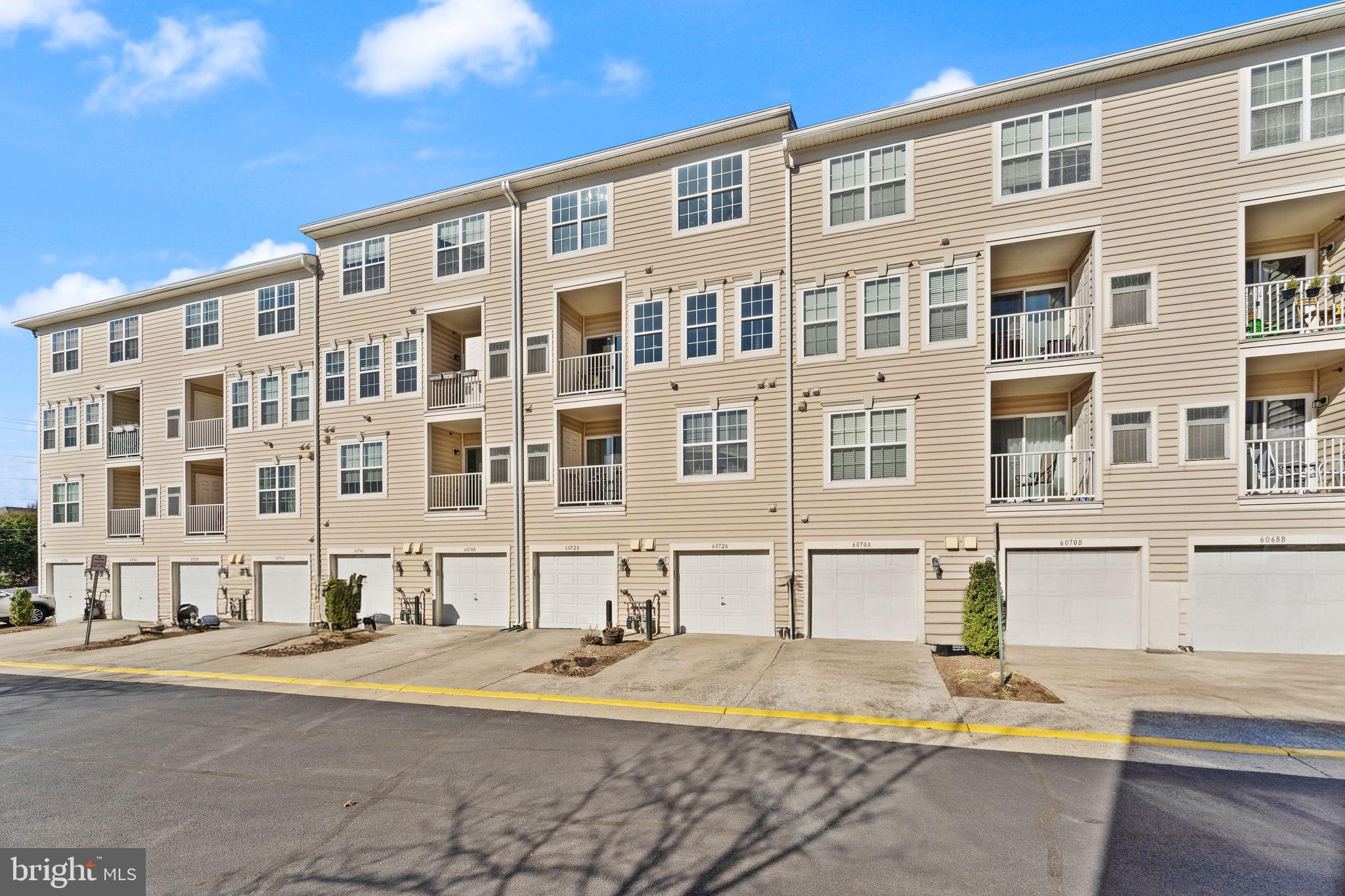 CENTREVILLE CROSSING - Residential