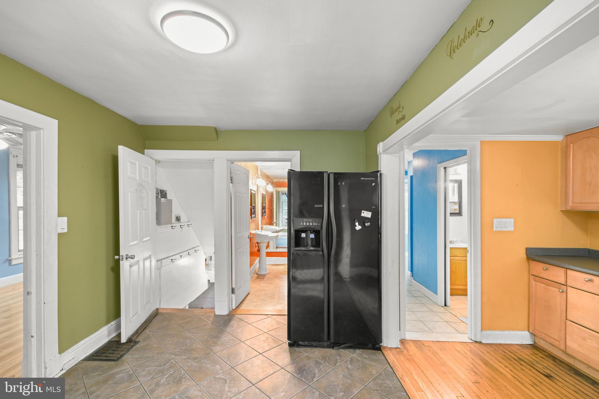 VILLA ESTATES - Residential