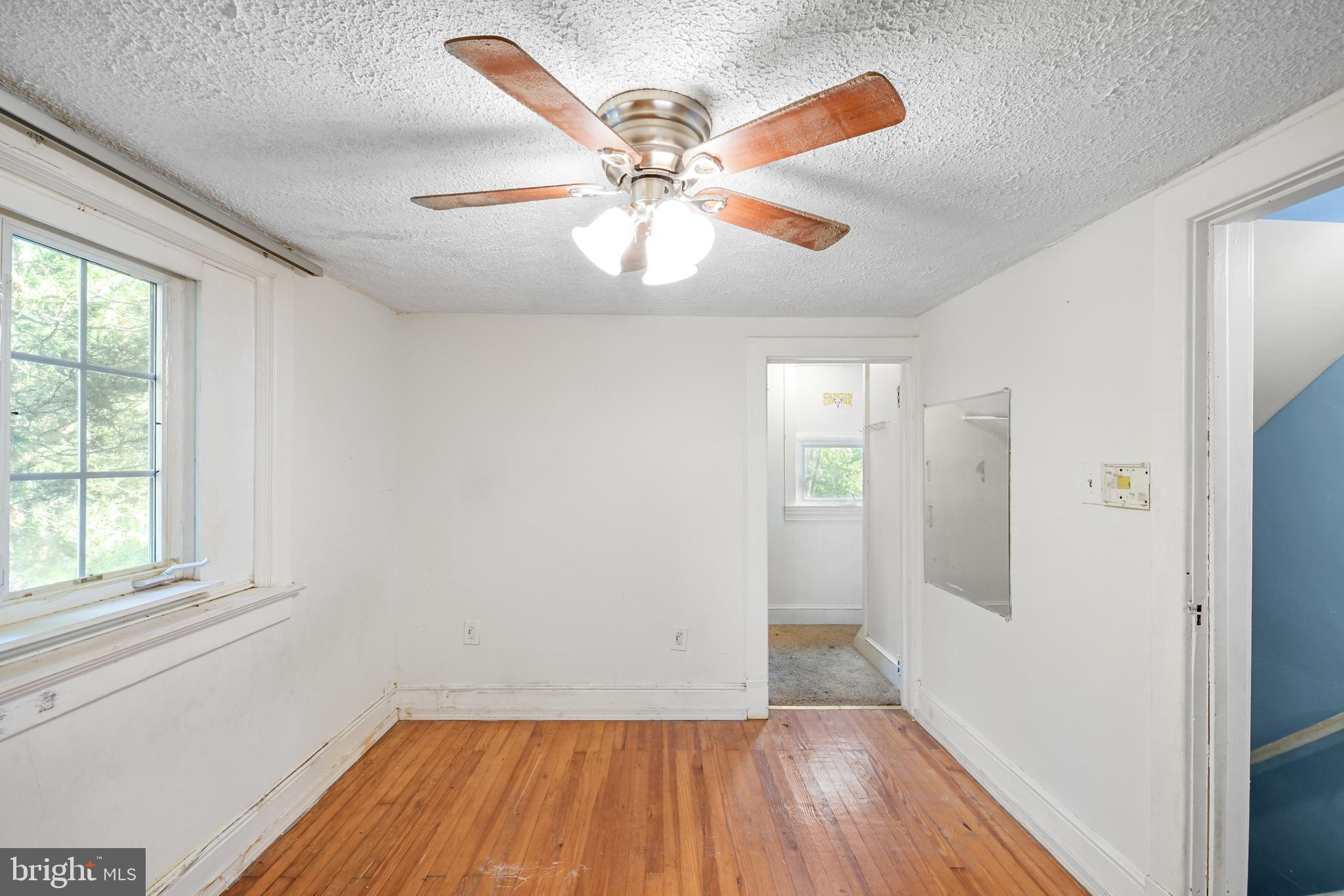 VILLA ESTATES - Residential