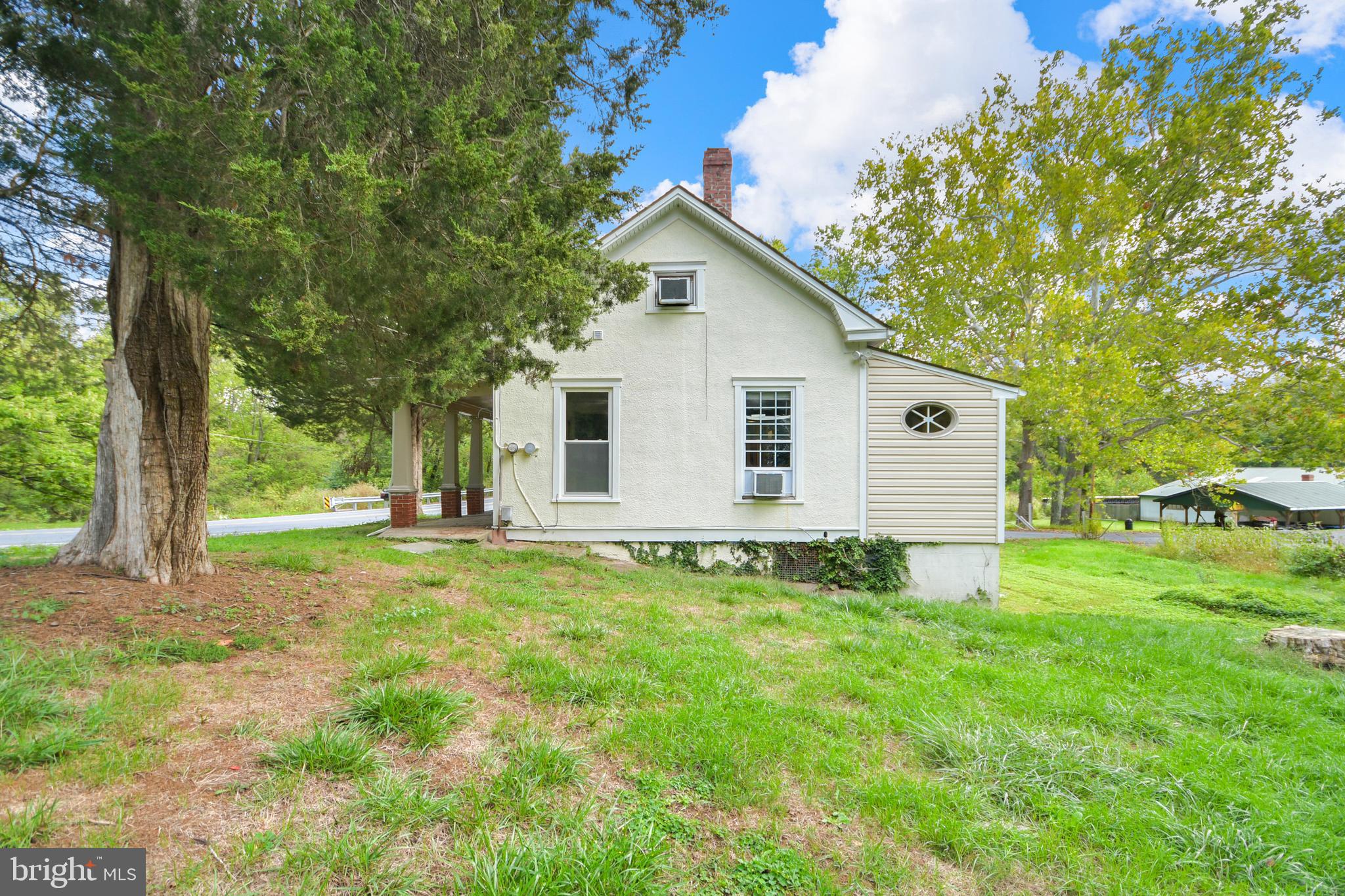 VILLA ESTATES - Residential