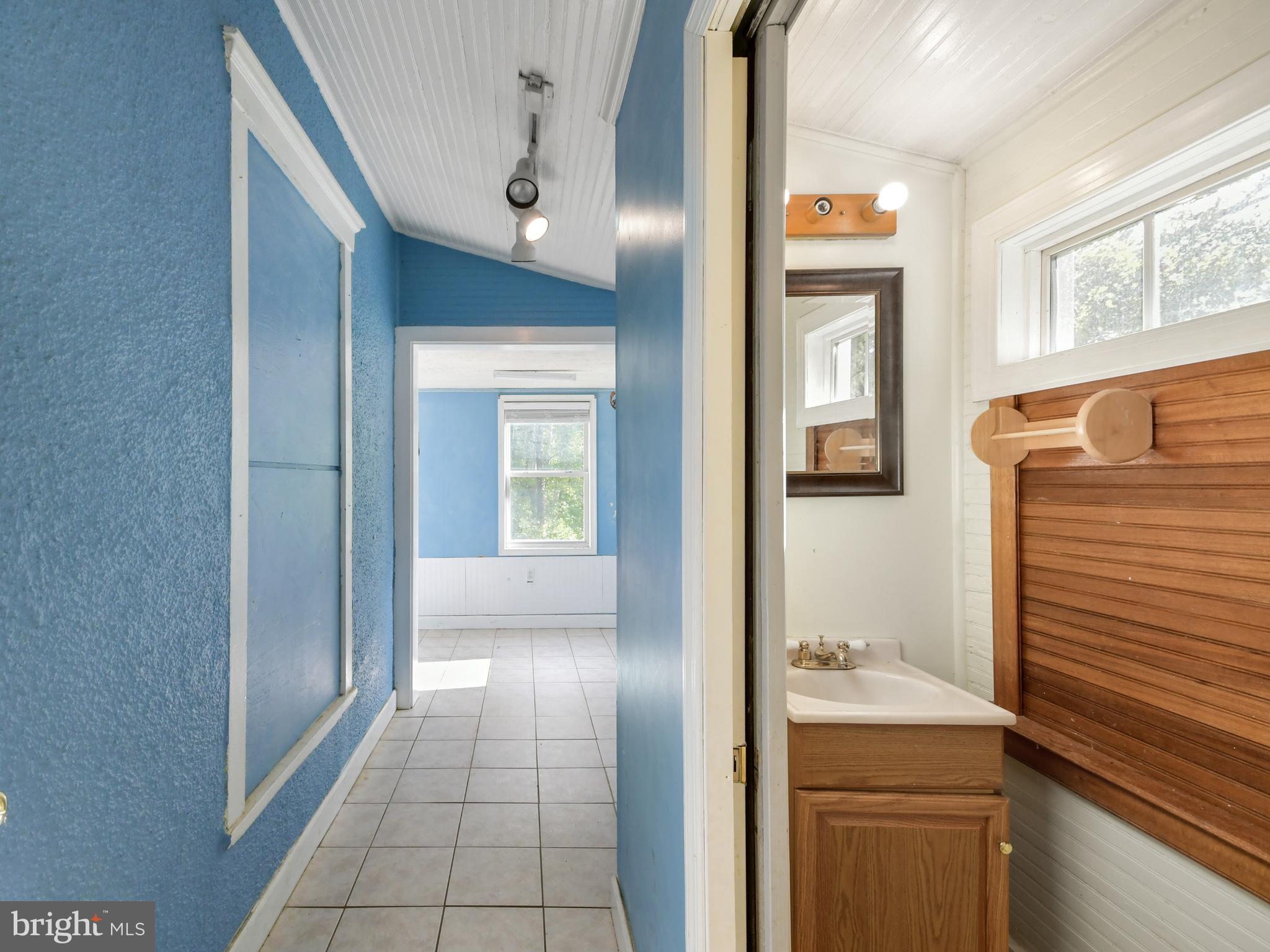 VILLA ESTATES - Residential