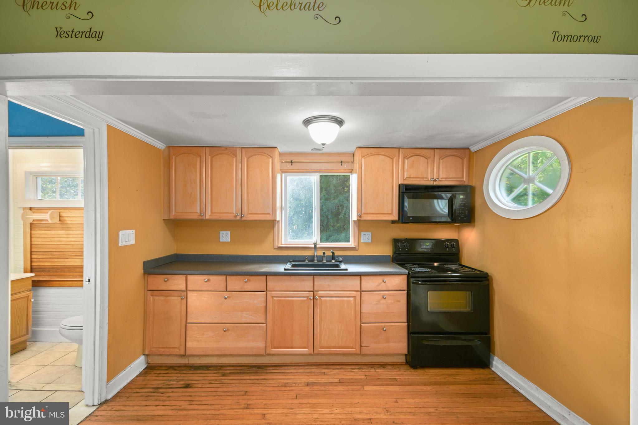 VILLA ESTATES - Residential