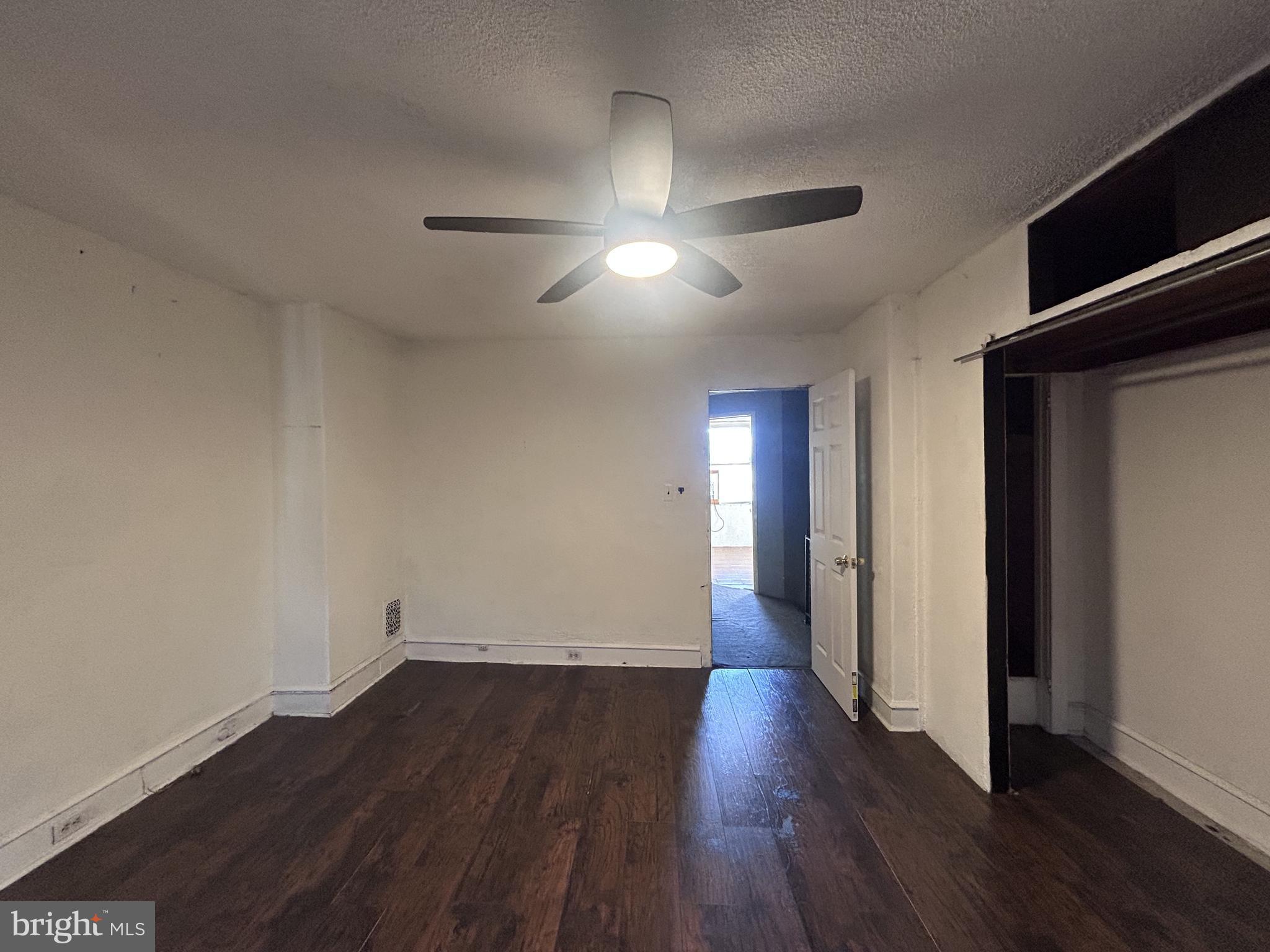 PHILADELPHIA (SOUTHWEST) - Residential