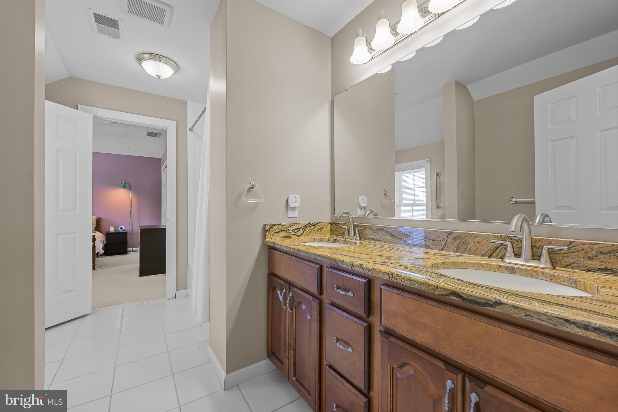 SEABURY HAMLET - Residential