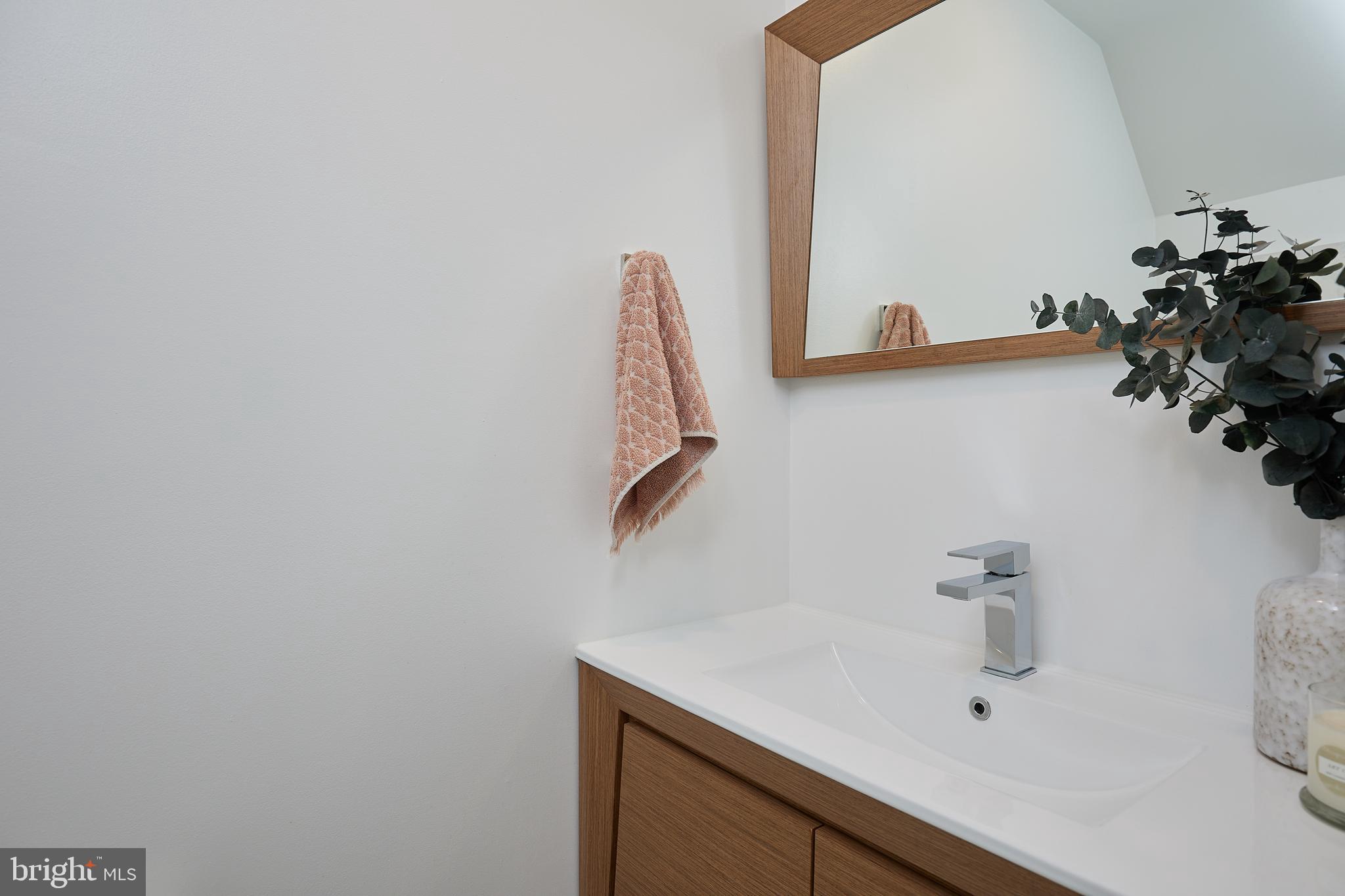 LAKELANDS - Residential