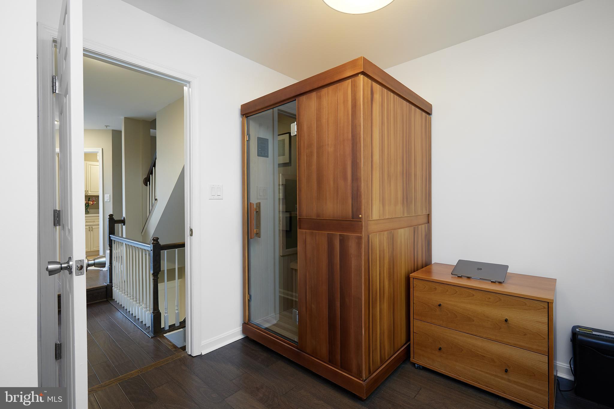 LAKELANDS - Residential