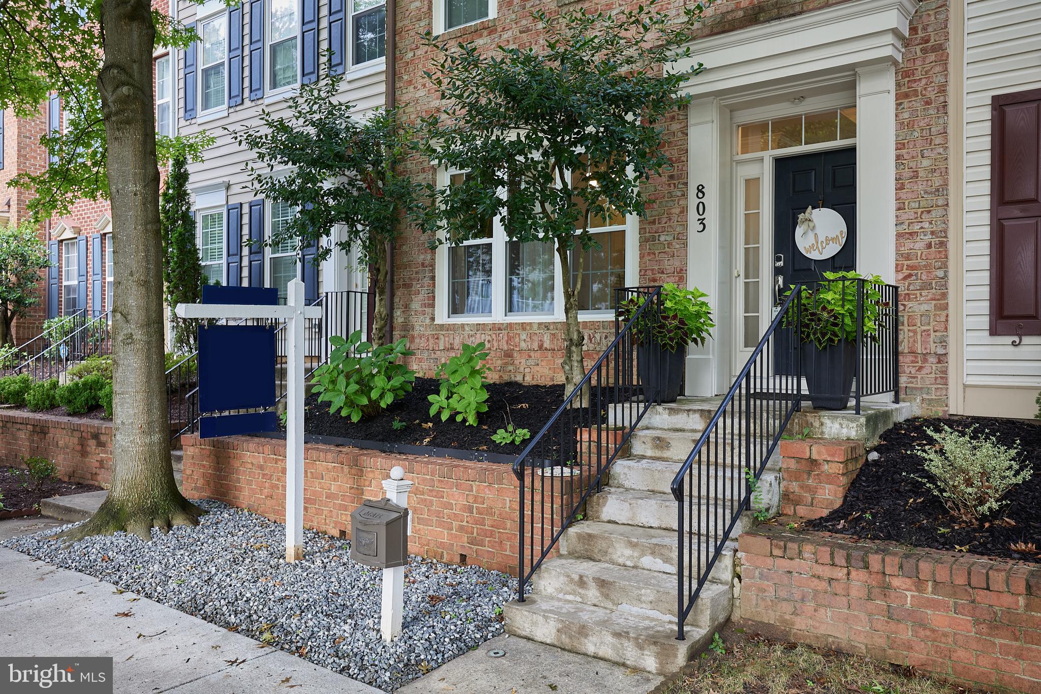 LAKELANDS - Residential