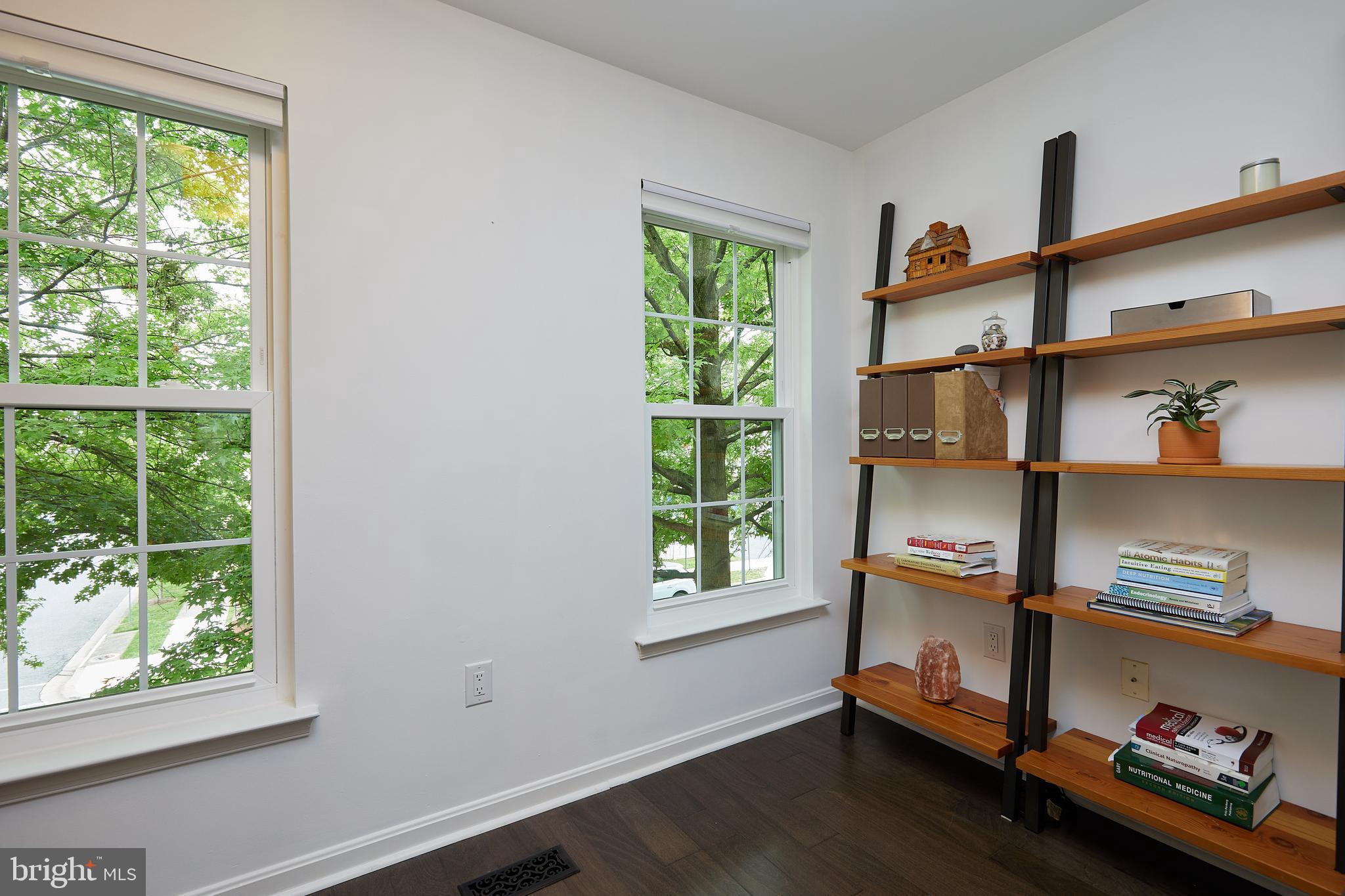 LAKELANDS - Residential