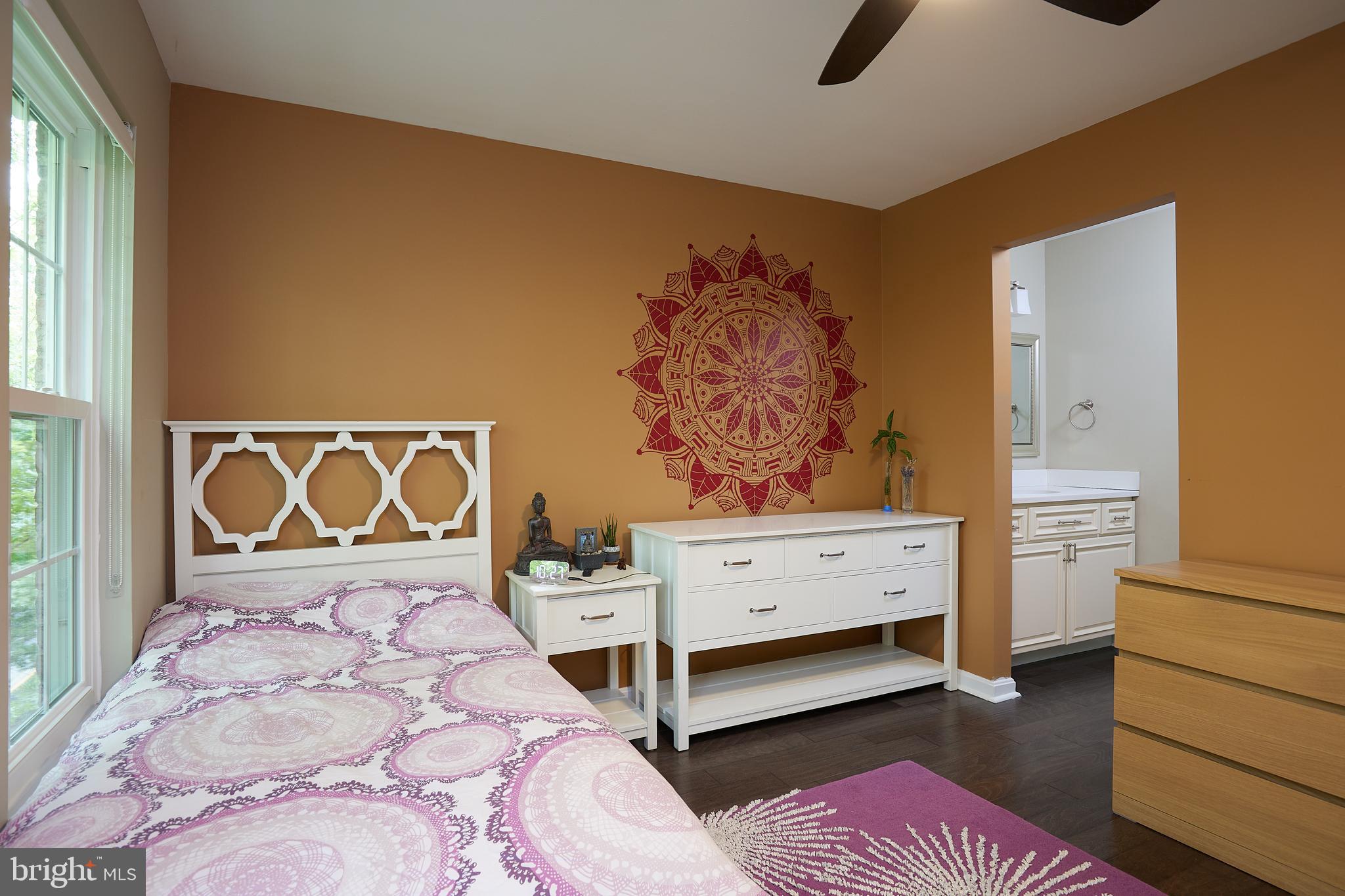 LAKELANDS - Residential