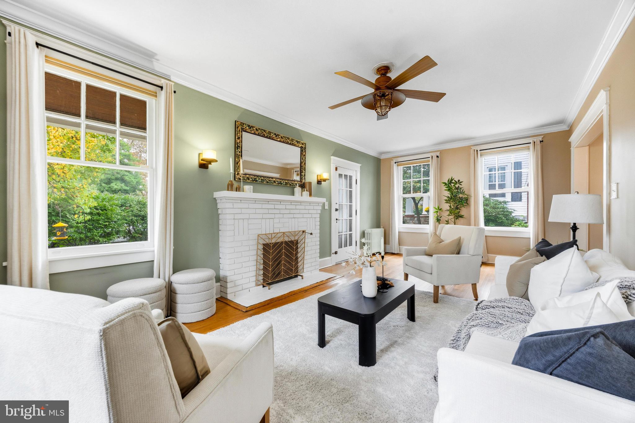 LAKE EVESHAM - Residential