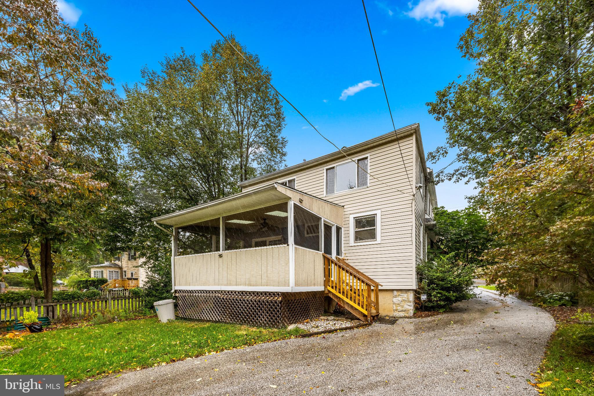 LAKE EVESHAM - Residential