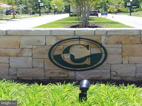 CREEKSIDE VILLAGE - Residential