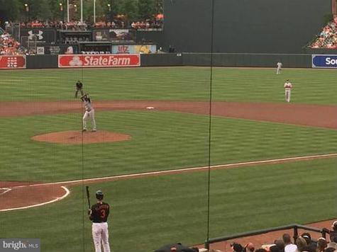 CREEKSIDE VILLAGE - Residential