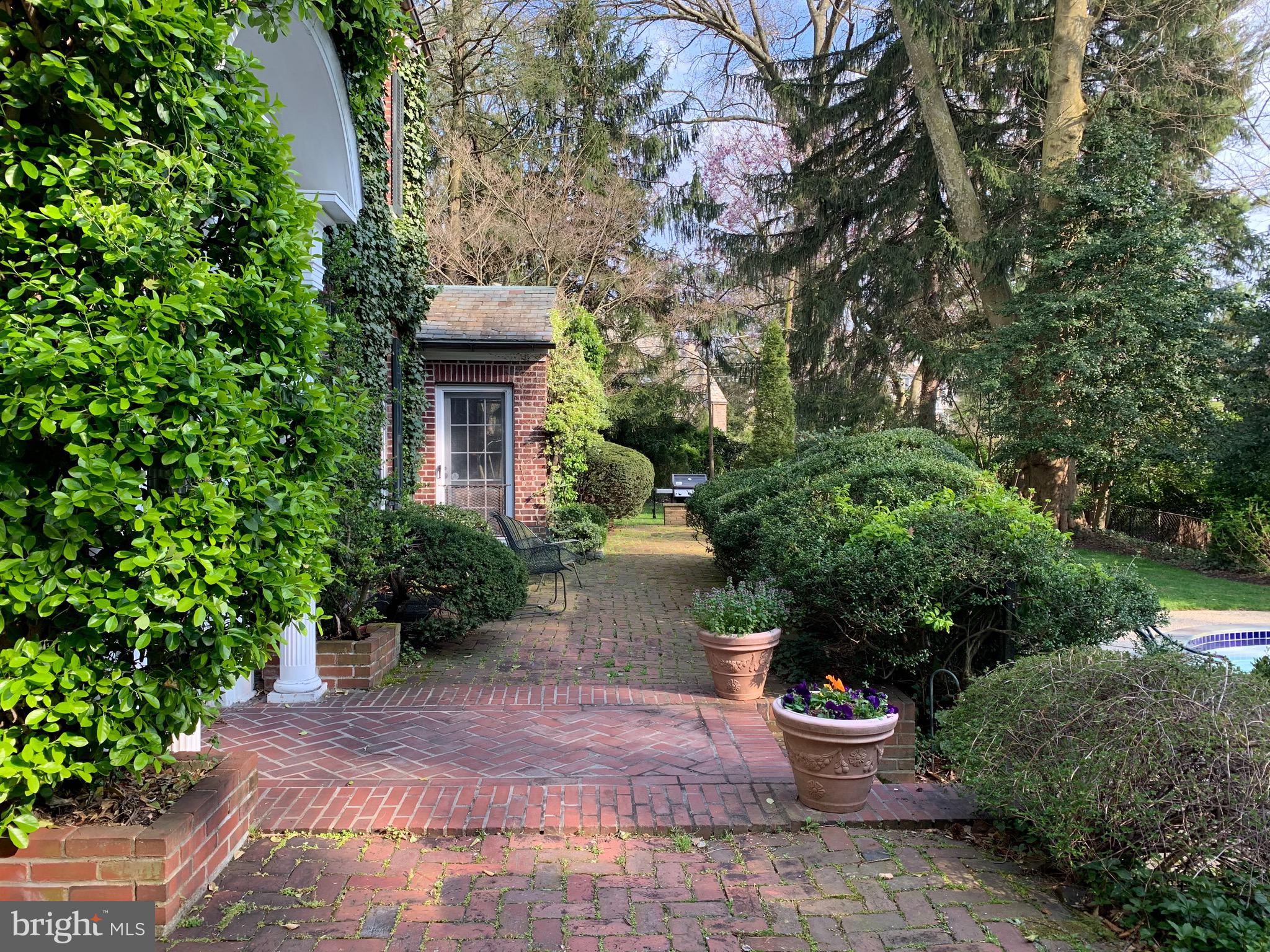 ARDMORE - Residential